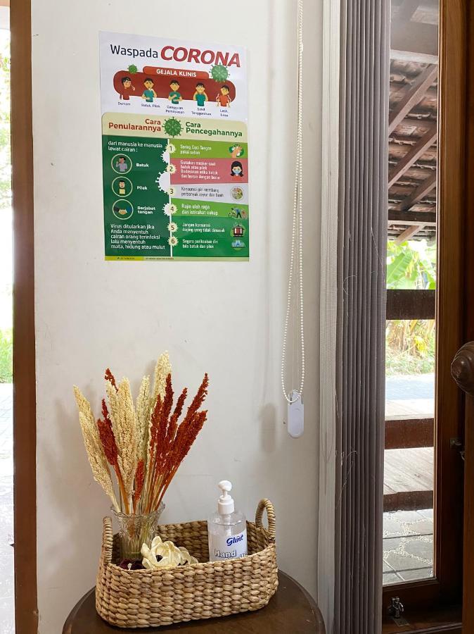 Rengganis Homestay ジョグジャカルタ エクステリア 写真